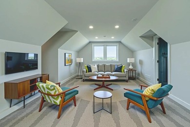 Stunning Custom Lakefront Home on Garrison Bay - Move-In Ready! - photo 33