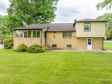 Welcome to 4611 Elton Road, a place where there's room to - photo 34