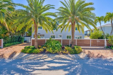 Waterfront pool home with dockage in Venetian Shores offered - photo 7
