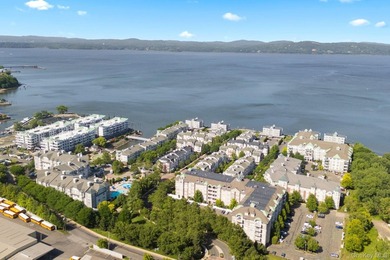 Welcome to resort-style living at The Harbors at Haverstraw! - photo 40