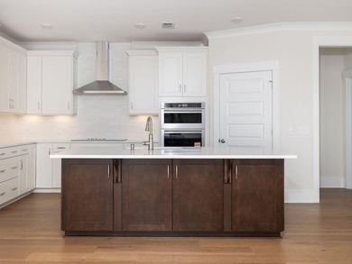 Perfect timing--there is only ONE move-in ready new home - photo 2