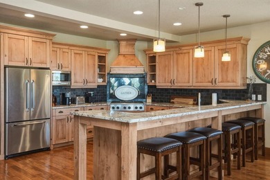 Experience the best of Brasada living in this meticulously - photo 7