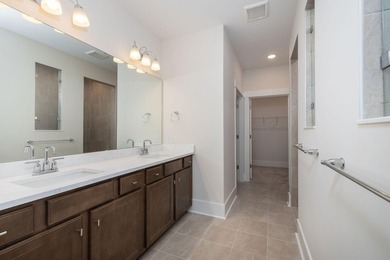 Perfect timing--there is only ONE move-in ready new home - photo 9