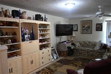 Opportunity is Knocking! 3 bedroom, 2 bathroom, 2 car garage in - photo 9