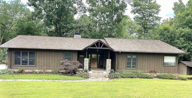 Tucked away near the beautiful Little Red River, this inviting - photo 2