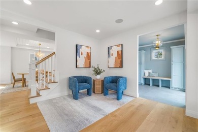 Beautifully transformed from top to bottom, this exceptional - photo 10