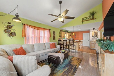 Beautifully maintained 2-bedroom, 1-bath home featuring a - photo 3
