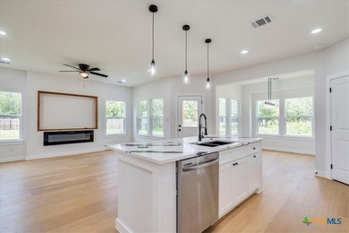 Beautifully crafted modern farmhouse located on an oversized 0 - photo 7