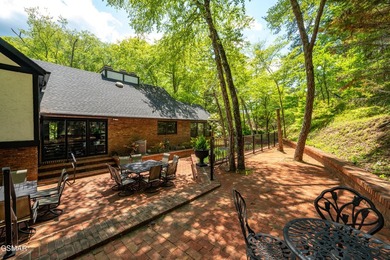 A Buyer's Dream Wrapped in Total Seclusion on ~26 Smoky Mountain - photo 12