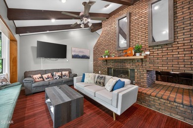 A Buyer's Dream Wrapped in Total Seclusion on ~26 Smoky Mountain - photo 18