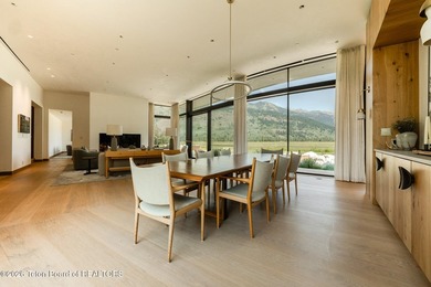Tucked at the end of a quiet cul-de-sac in coveted Willowbrook - photo 22