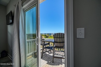 Welcome to your dream beach retreat in serene North Topsail