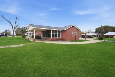 There's something special about a classic brick home on a quiet - photo 31