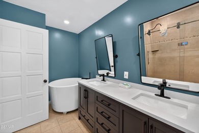A Buyer's Dream Wrapped in Total Seclusion on ~26 Smoky Mountain - photo 33