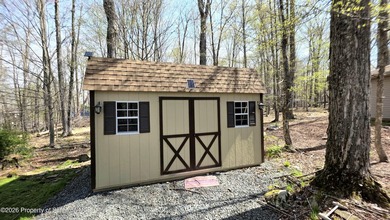 Nestled in the amenity-filled community of The Hideout, this - photo 34