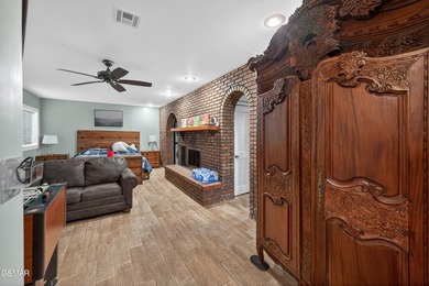A Buyer's Dream Wrapped in Total Seclusion on ~26 Smoky Mountain - photo 35