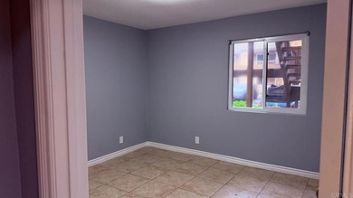 Welcome to this 2 bedroom, 2 bathroom ground-floor corner condo - photo 35