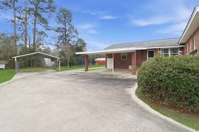 There's something special about a classic brick home on a quiet - photo 35