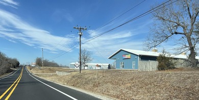 First building is 40x120 it is partitioned into 3 areas: 2 shop - photo 11