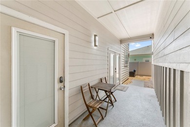 Luxury 3/3 townhome near the beach! In-town location with golf - photo 28
