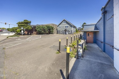 Investment opportunity featuring two contiguous commercially - photo 13