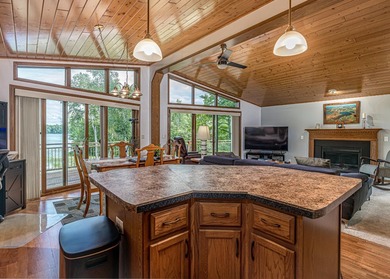 Welcome to the pristine shores of Birch Lake! Home and guest - photo 8