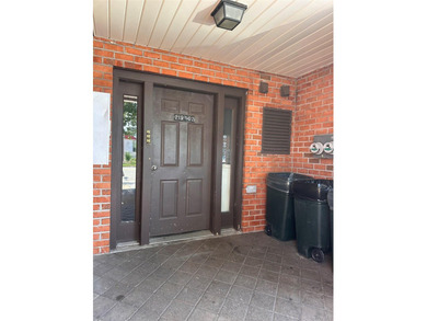 Welcome to House Beautiful Condominium! A highly desirable and - photo 2