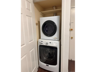 Welcome to House Beautiful Condominium! A highly desirable and - photo 7
