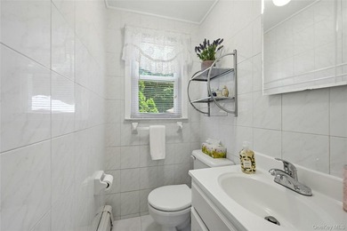 Welcome to 19 Stimson Place, a charming Colonial nestled in the - photo 12