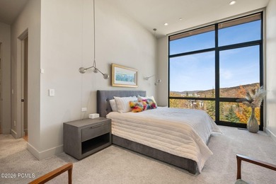 Tucked away as a peaceful retreat minutes from downtown Park - photo 15