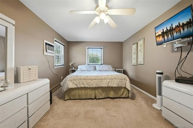 Welcome to 19 Stimson Place, a charming Colonial nestled in the - photo 16