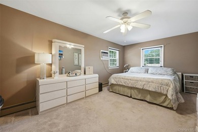 Welcome to 19 Stimson Place, a charming Colonial nestled in the - photo 17