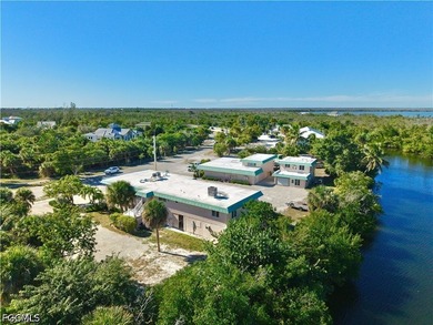 Exceptional mixed-use investment opportunity in the heart of - photo 9