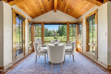 Spacious Larry Berlin designed home on a private cul-de-sac - photo 21