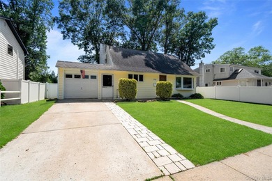Welcome to 116 Spruce Street in the heart of Massapequa Park - photo 3