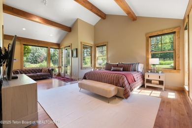 Spacious Larry Berlin designed home on a private cul-de-sac - photo 33