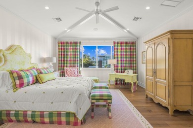 Stunning Modern Key West, This Timeless & Sophisticated Design - photo 34