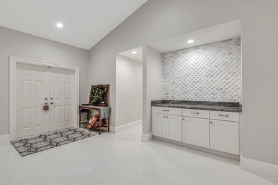 This stunning updated turn key home located in Chatsworth - photo 6