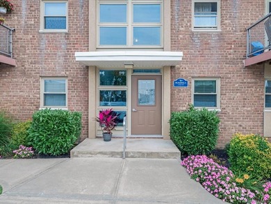 Coastal Living at Ocean Harbor Club! This beautifully updated - photo 1