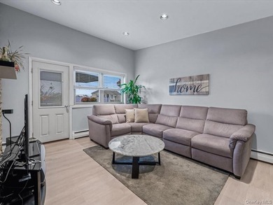 Coastal Living at Ocean Harbor Club! This beautifully updated - photo 6