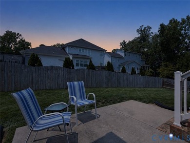 Hard to find Meredith floor plan! One-owner home! Clean! - photo 9