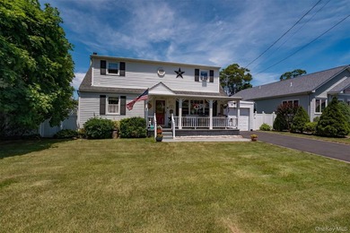 Rock-Solid & Well-Maintained Colonial, In Excellent Condition - photo 1