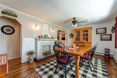 Rock-Solid & Well-Maintained Colonial, In Excellent Condition - photo 7