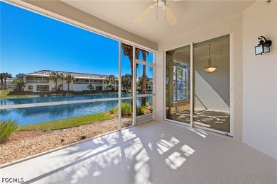 SELLER WANTS IT SOLD!!! This spacious LAKEFRONT, GROUND LEVEL - photo 3
