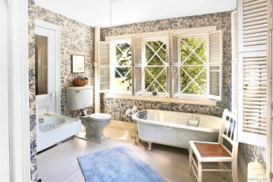 Gothic Revival Country House. Welcome to the Hurst-Pierrepont - photo 18