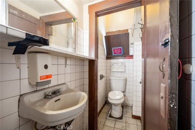 Own a piece of local history with this incredibly versatile - photo 18