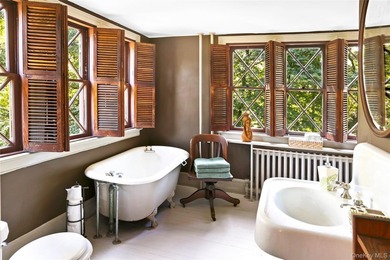 Gothic Revival Country House. Welcome to the Hurst-Pierrepont - photo 19