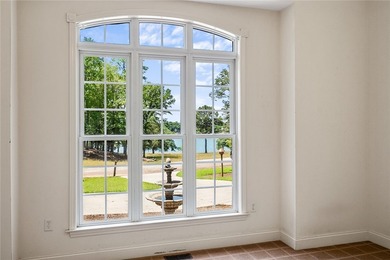 This beautifully designed traditional home offers 4 spacious - photo 21