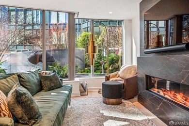 Designed by a renowned designer, this Lumina garden oasis - photo 4