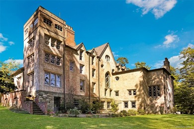 Gothic Revival Country House. Welcome to the Hurst-Pierrepont - photo 25